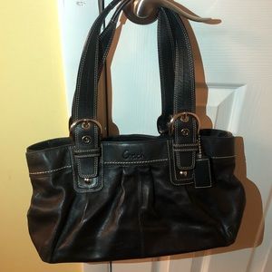 Black coach bag excellent used condition